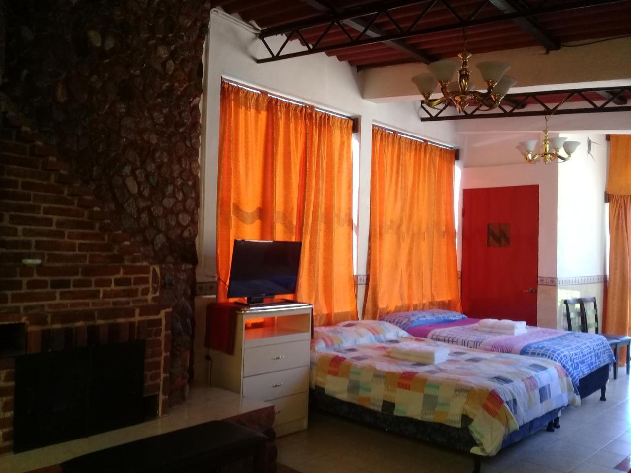 Hotel Nuestro Sueno San Antonio Palopó Esterno foto